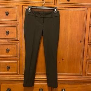 Ann Taylor Cropped Pants. Petite. Dark Gray. 00P